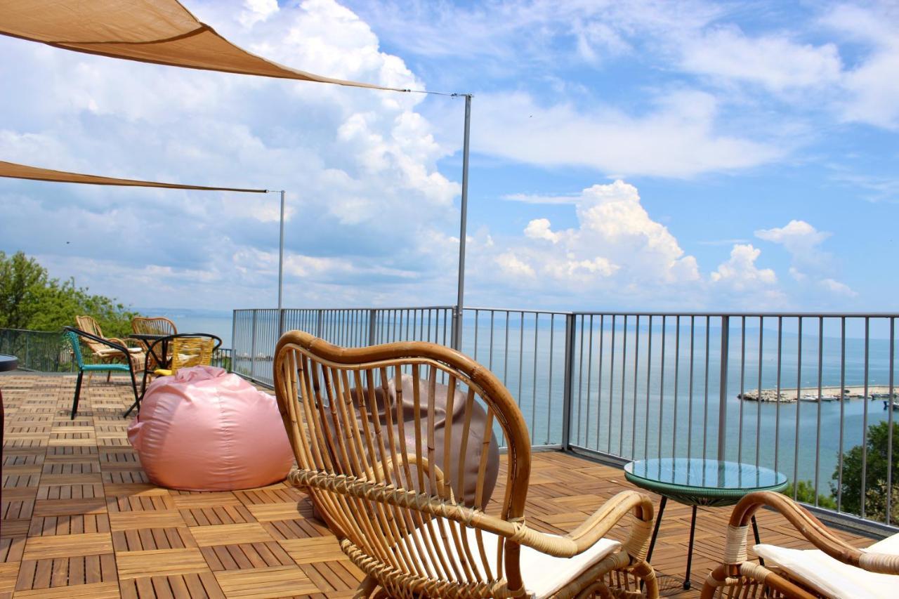 Sunset Art Beach Front Hotel Chernomorets Bagian luar foto